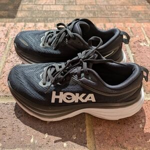 Hoka Women's Bondi 8